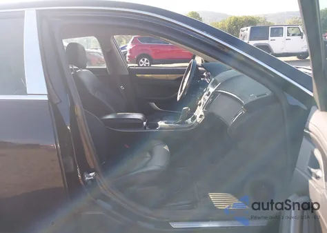 2010 Cadillac Cts Standard z USA, uszkodzony, nr VIN 1G6DC5EG1A0110569